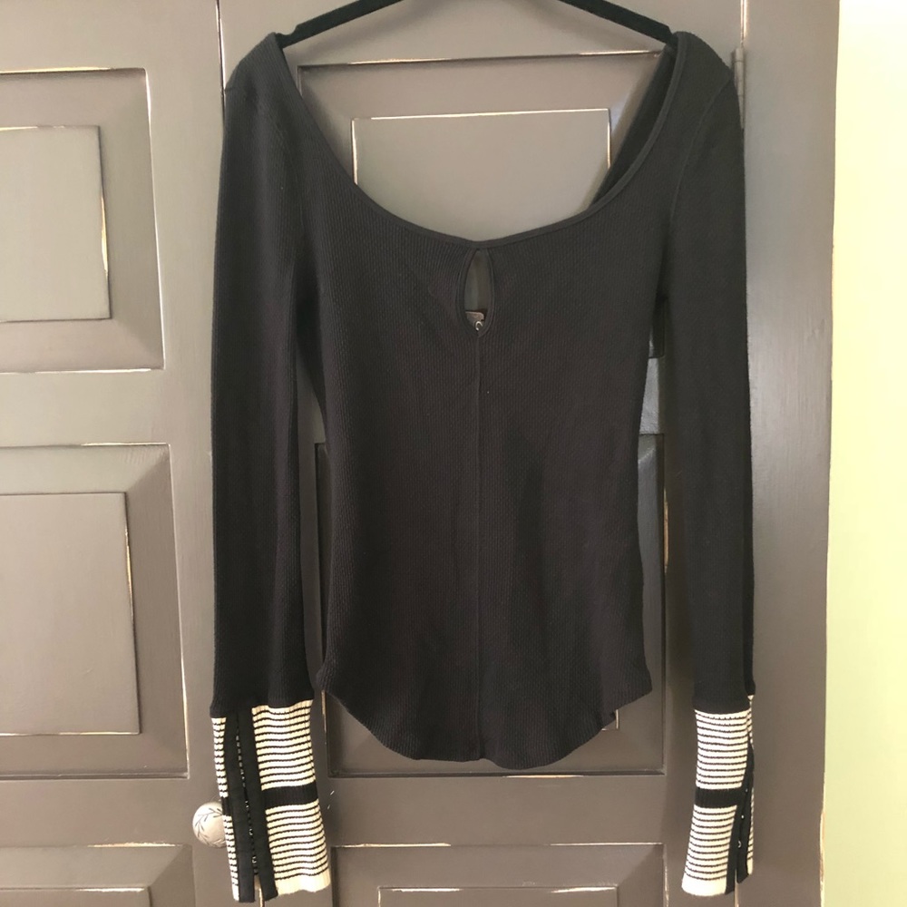 Free people long sleeve scoop neck
